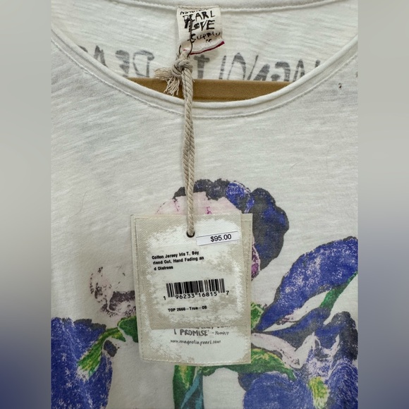 Magnolia Pearl Iris Tee - Picture 2 of 5